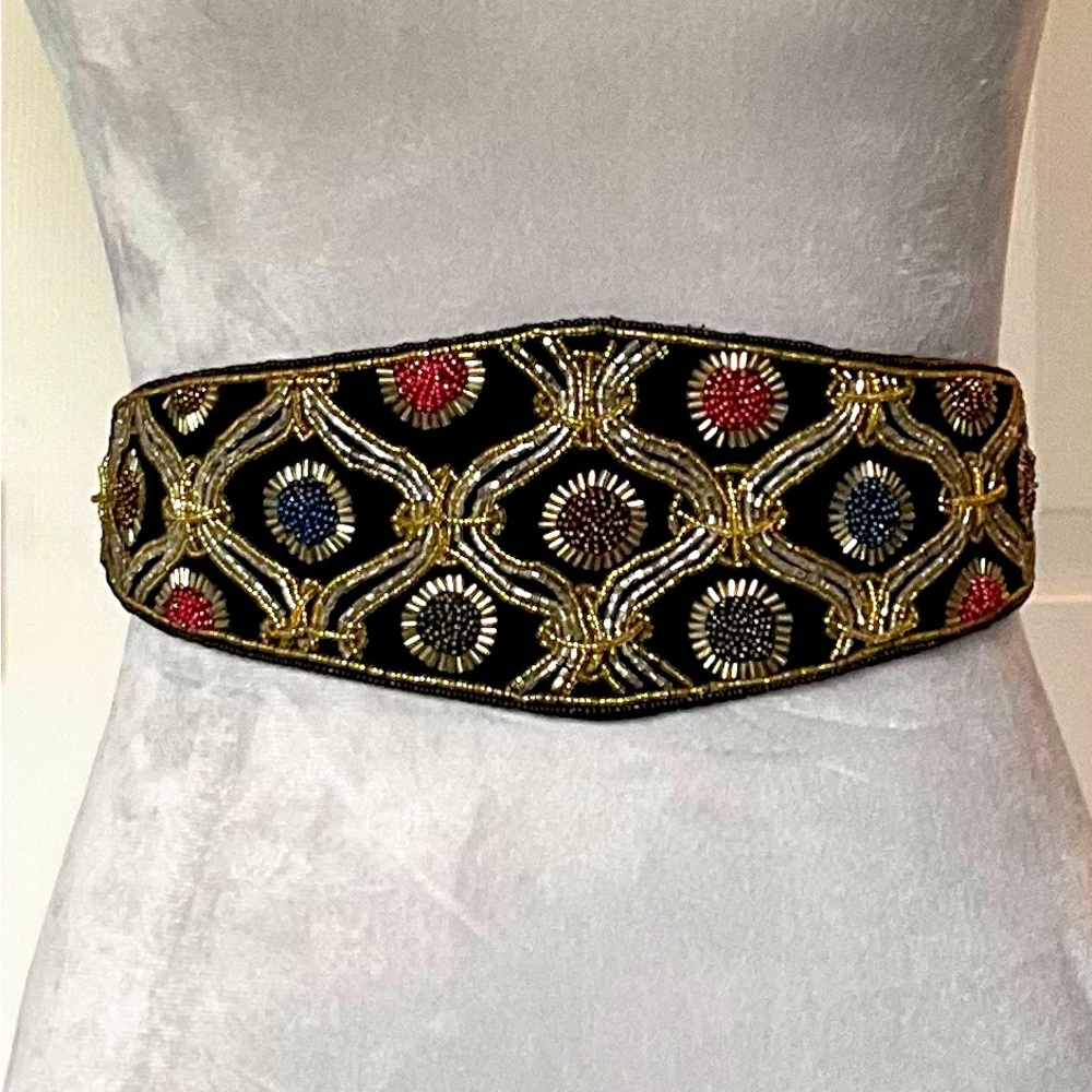 Vintage Carolyn Barton Night beaded belt. Size S, 28” - Picture 2 of 7